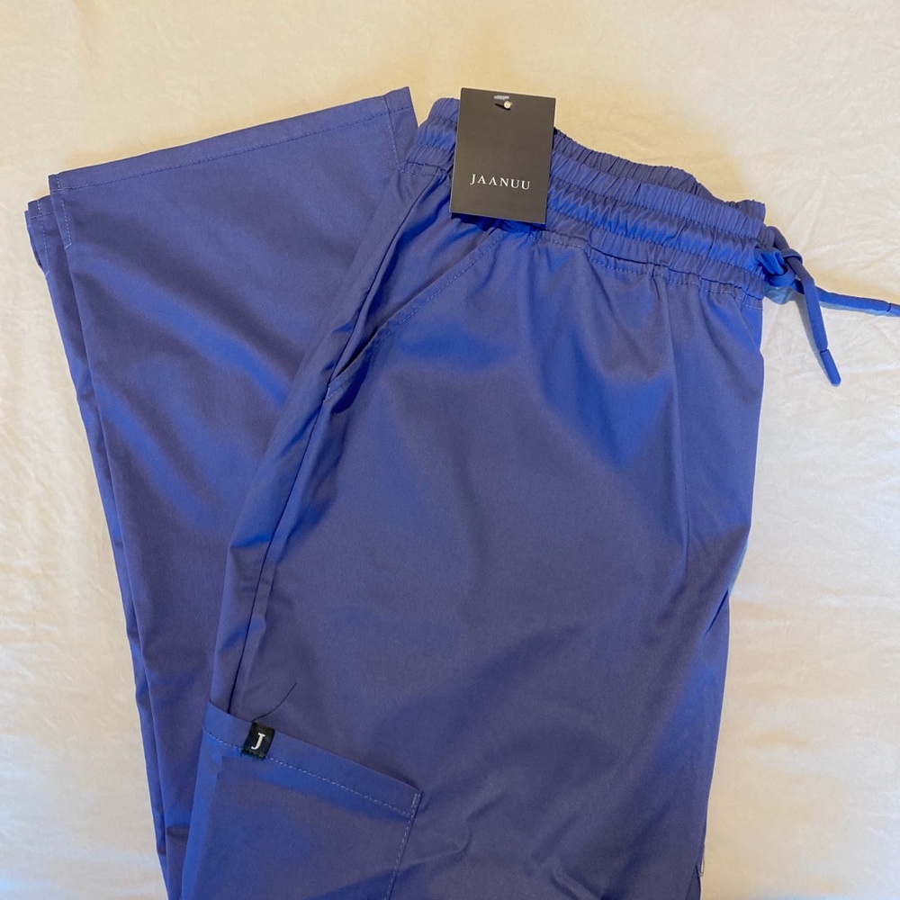 Jaanu Straight Leg Scrubs